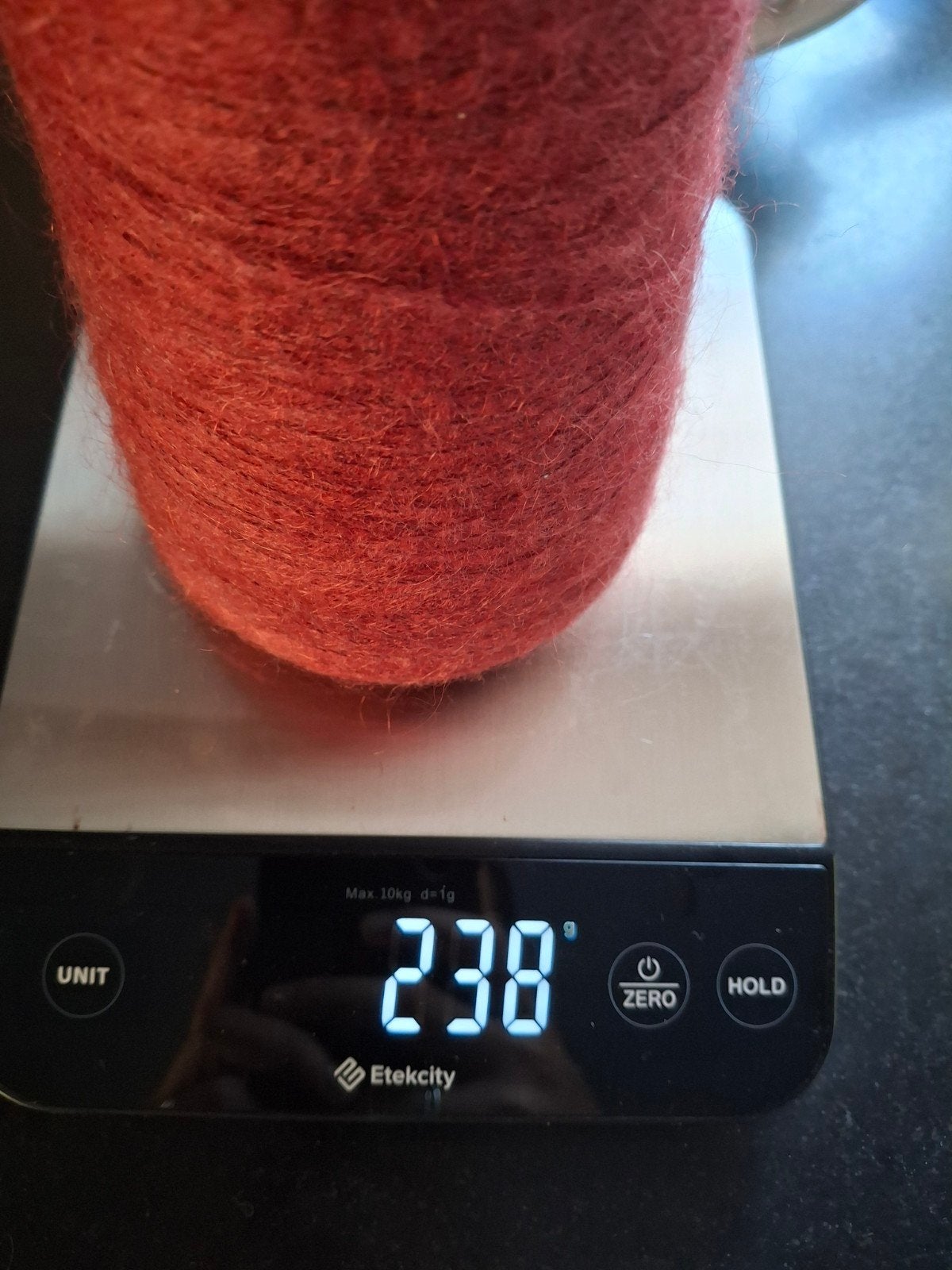 mohair on cone 200g, Hobby en Vrije tijd, Ophalen of Verzenden, Nieuw, Breien of Haken, Wol of Garen