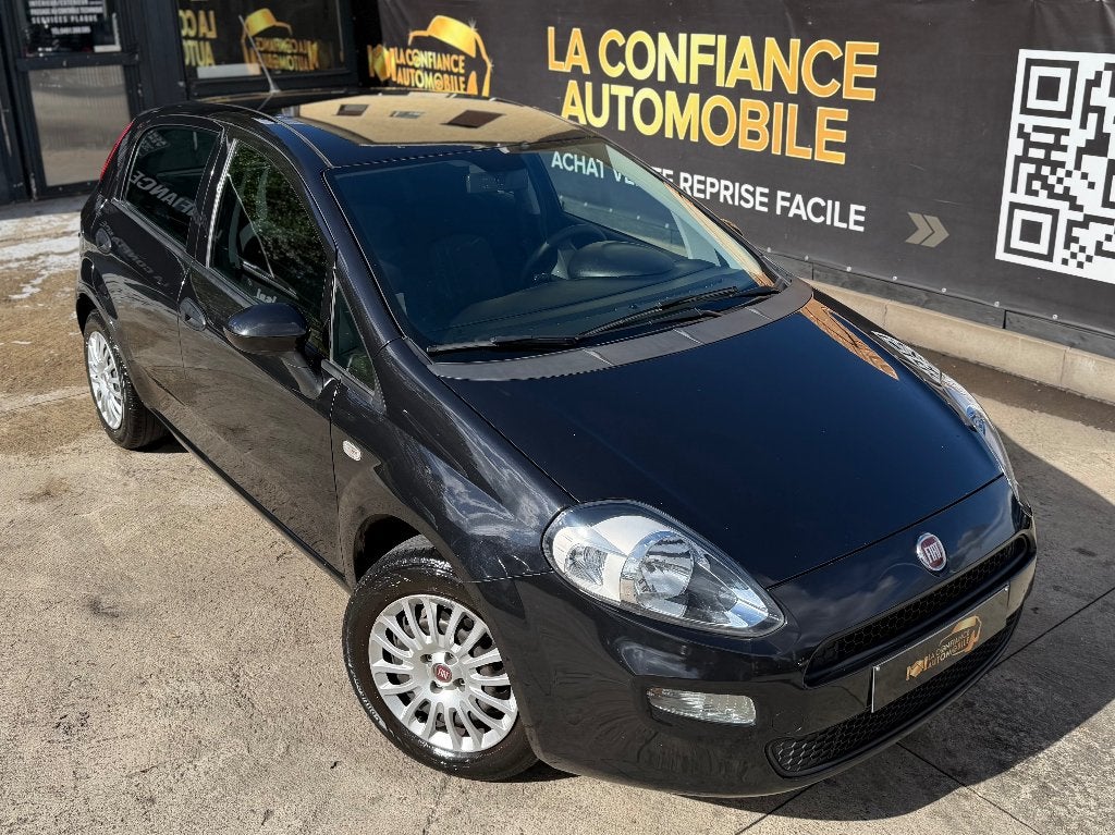 Fiat Punto 1.2i 1er Propriétaire Garantie 12 Mois, Autos, 1242 cm³, Electronic Stability Program (ESP), Achat, Euro 6
