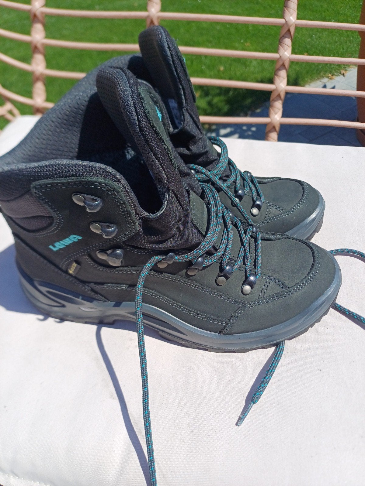 Wandelschoenen nieuw lowa renegade maat 39, Ophalen of Verzenden, Schoenen