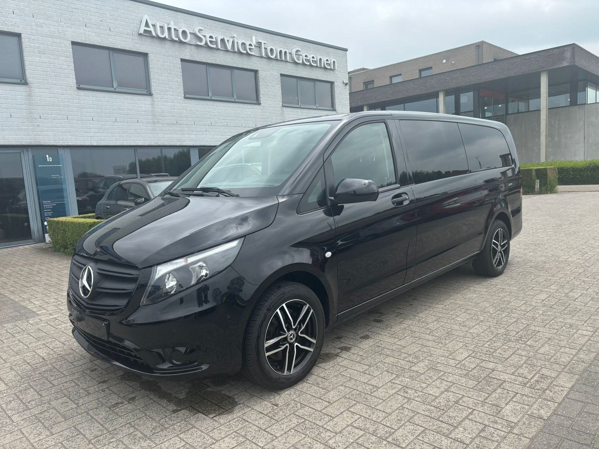 Mercedes -Benz Vito Tourer, Automaat, 4 deurs, Achterwielaandrijving, Gebruikt