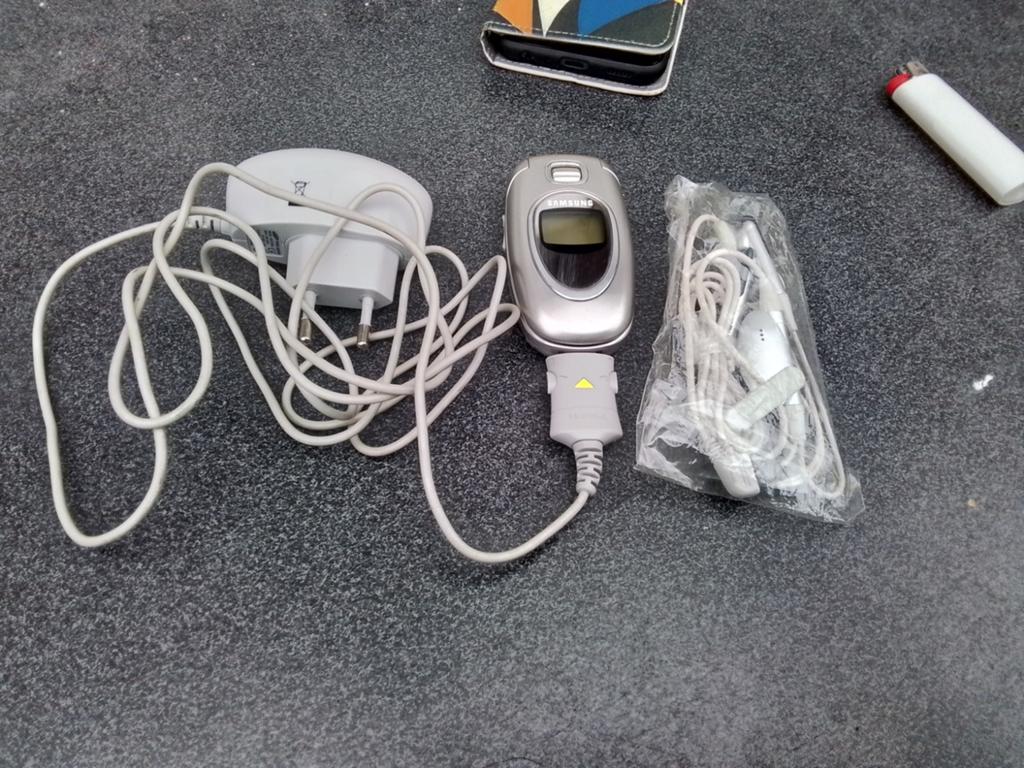 Retro Samsung sgh e340 gsm, Telecommunicatie, Mobiele telefoons | Samsung, Ophalen of Verzenden