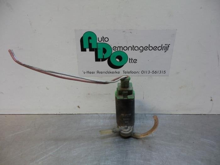 Pompe lave-glace avant d'un Peugeot 206, Autos : Pièces & Accessoires, -, 3 mois de garantie, Utilisé, -