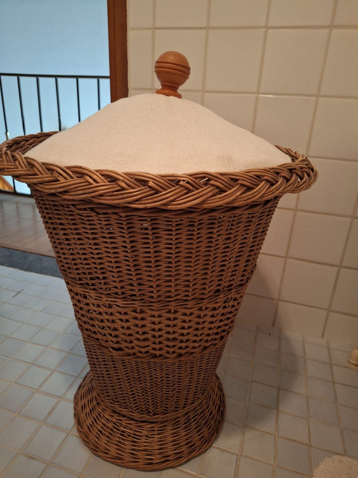 Rieten mand incl. deksel, Ophalen, Gevlochten, Mand, Zo goed als nieuw