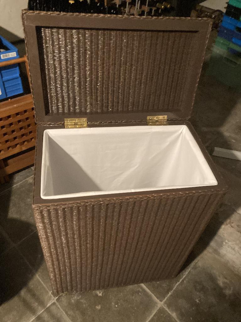 rieten mand, Huis en Inrichting, Ophalen, Mand, Zo goed als nieuw, Riet