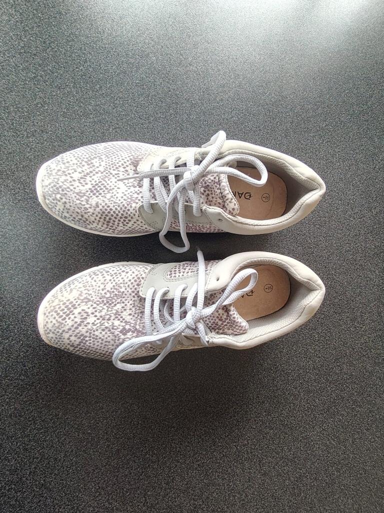 nieuwe sneakers van Damart, Kleding | Dames, Schoenen, Ophalen, Nieuw, Sneakers, Damart