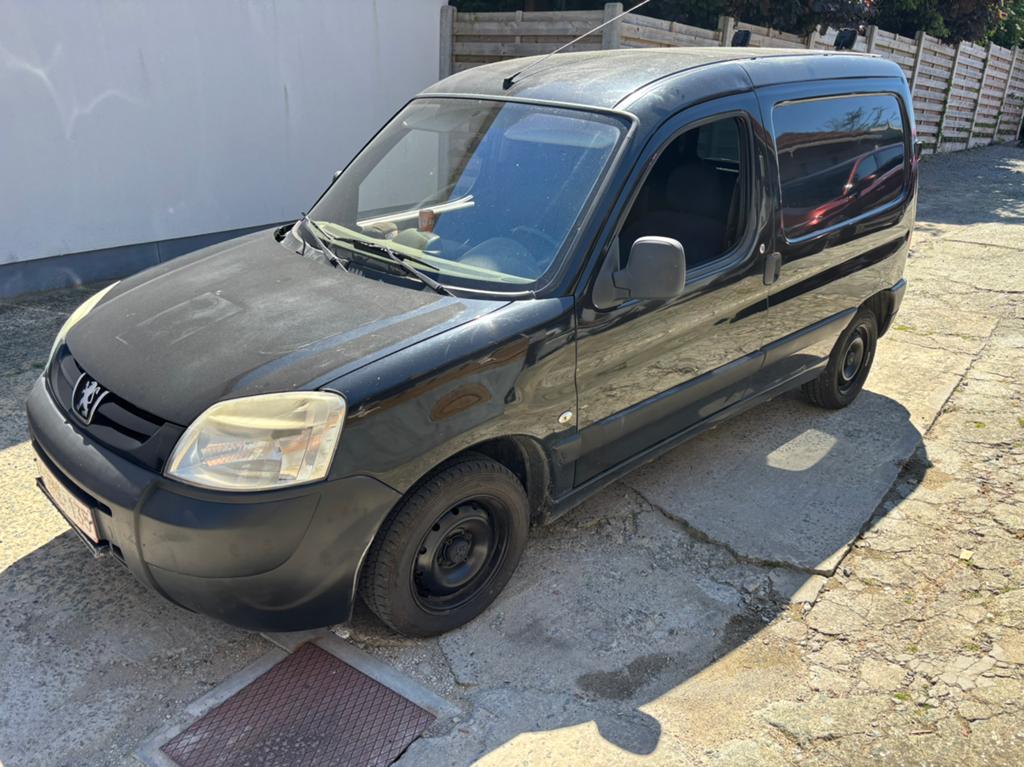 Peugeot partner Lichte vracht, Voorwielaandrijving, Stof, 4 cilinders, Zwart