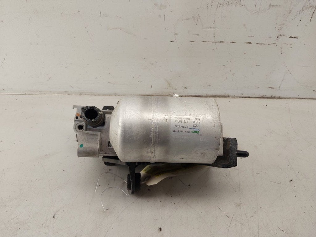 CONDENSEUR CLIMATISATION BMW X5 (G05) (|64505A245E0|), Valeo, Utilisé, 100, rue de Courcelles
75017  Paris, FR, BMW