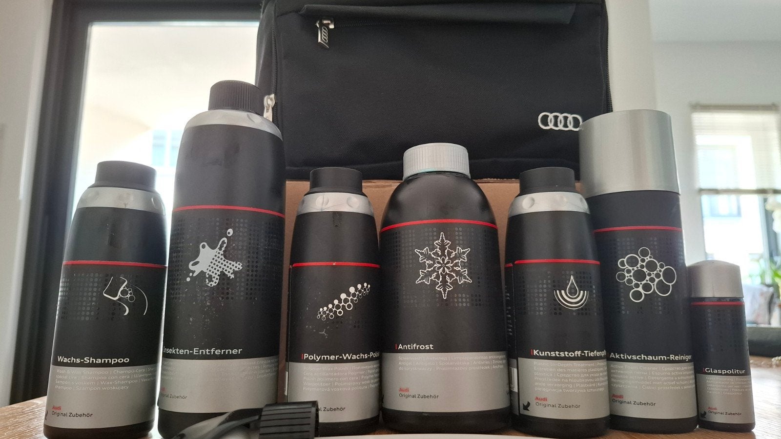 AUDI cleaning kit, Ophalen of Verzenden