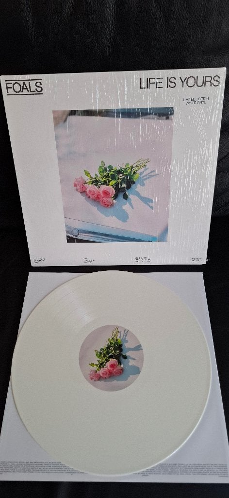 Foals - Life Is Yours LP Indie Rock, Cd's en Dvd's, Vinyl | Rock, LP, Ophalen of Verzenden, Zo goed als nieuw, Colored vinyl