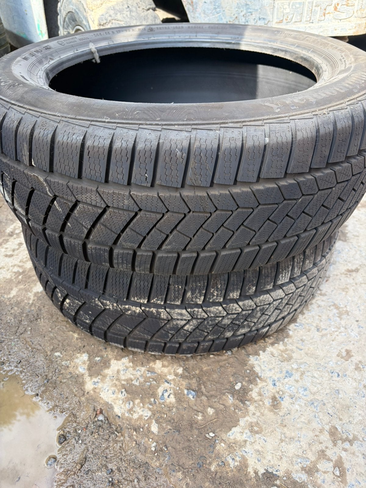 Vend 2 pneus, Autos : Pièces & Accessoires, Pneus & Jantes, Neuf, 205 mm, Enlèvement, Autre