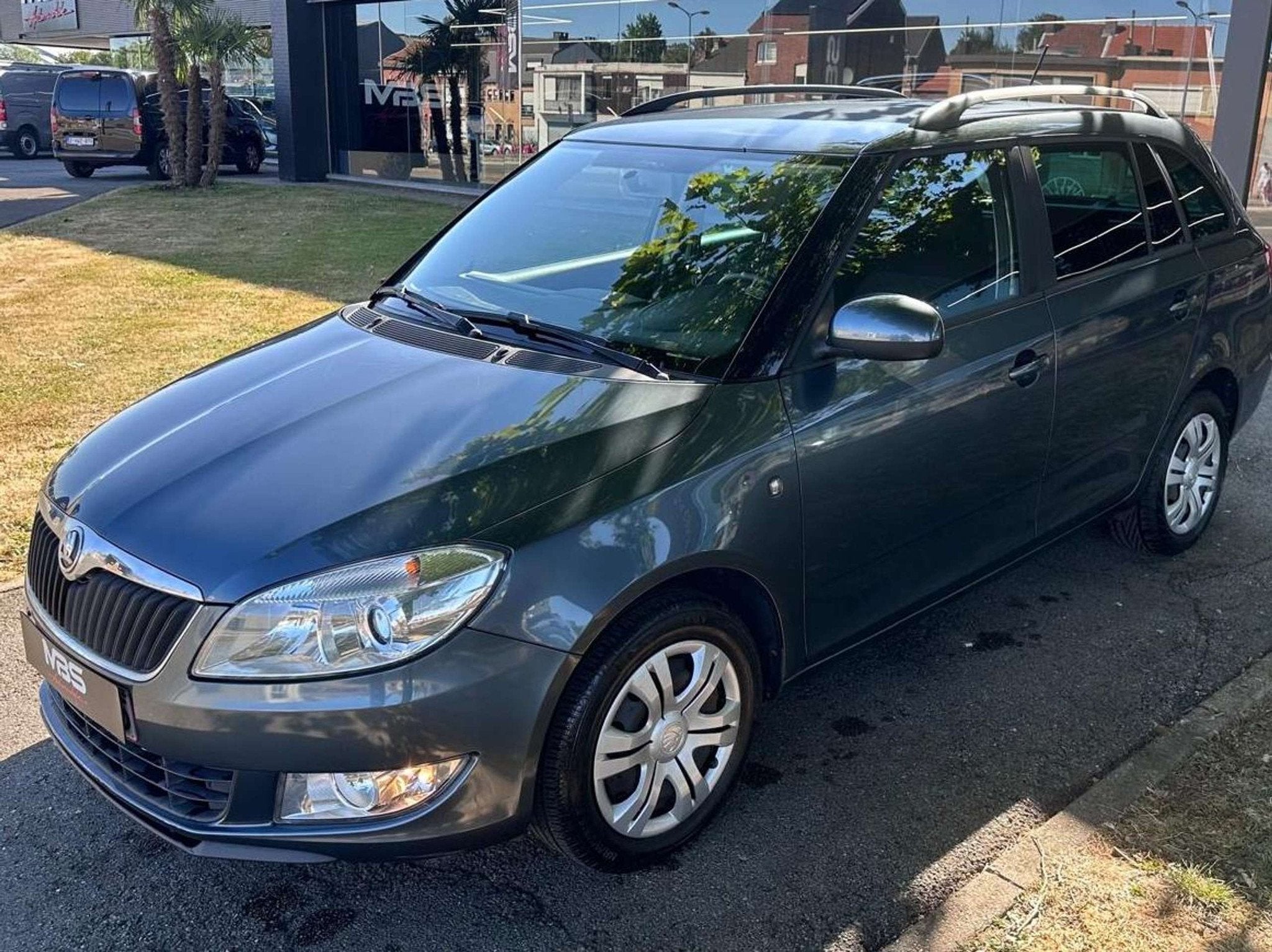 Skoda Fabia * 1.6 TDI* CLIM* CAPTEUR DE RECUL* VOLANT MULTI*, Autos, Achat, 90 ch, Entreprise, Noir