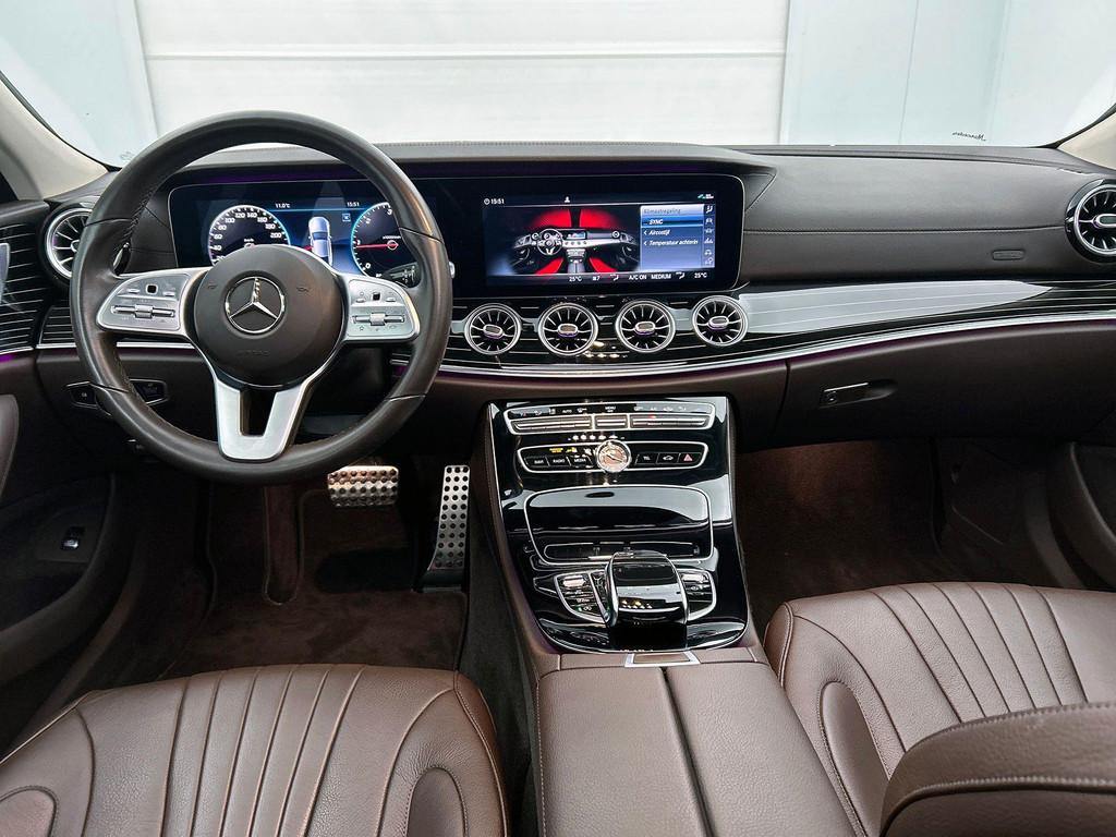 Mercedes-Benz CLS-Klasse 300 D Berline AMG Line Night Pack |, Auto's, Automaat, Gebruikt, 4 cilinders, Blauw