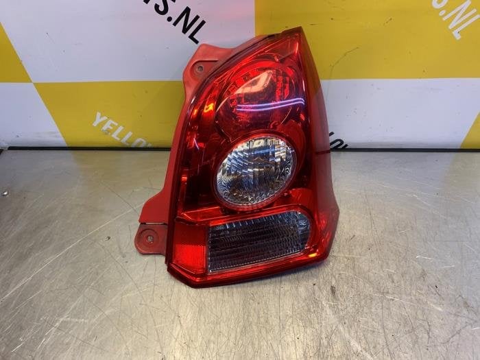 Feu arrière droit d'un Suzuki Alto, Autos : Pièces & Accessoires, -, 3 mois de garantie, Utilisé, -