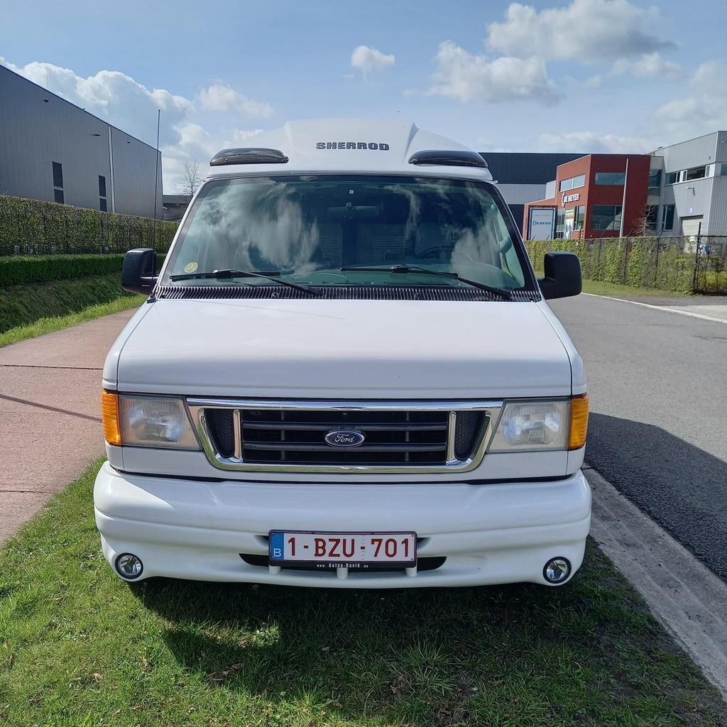 Camper Ford Econoline E150 bouwjaar 2005. Nog geen 100000km, Caravans en Kamperen, Mobilhomes, Automaat, Ford, Elektrische ramen