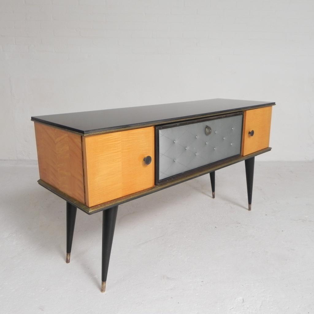Vintage dressoir met taps toelopende poten, jaren 50, Antiek en Kunst, Ophalen of Verzenden
