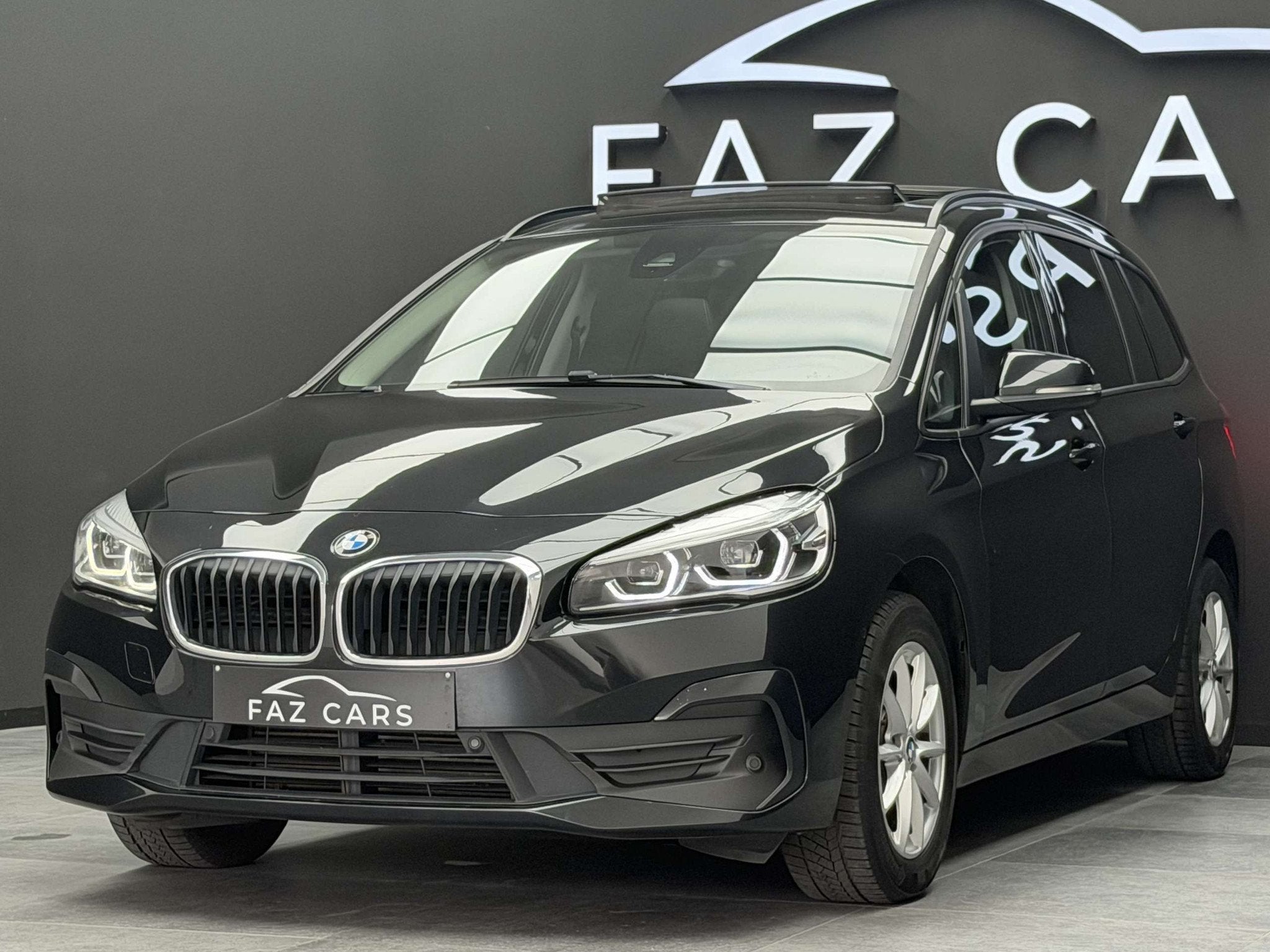 BMW 2 Serie 216 * Réservé * (automatique), Autos, Euro 6, Entreprise, 7 places, 5 portes