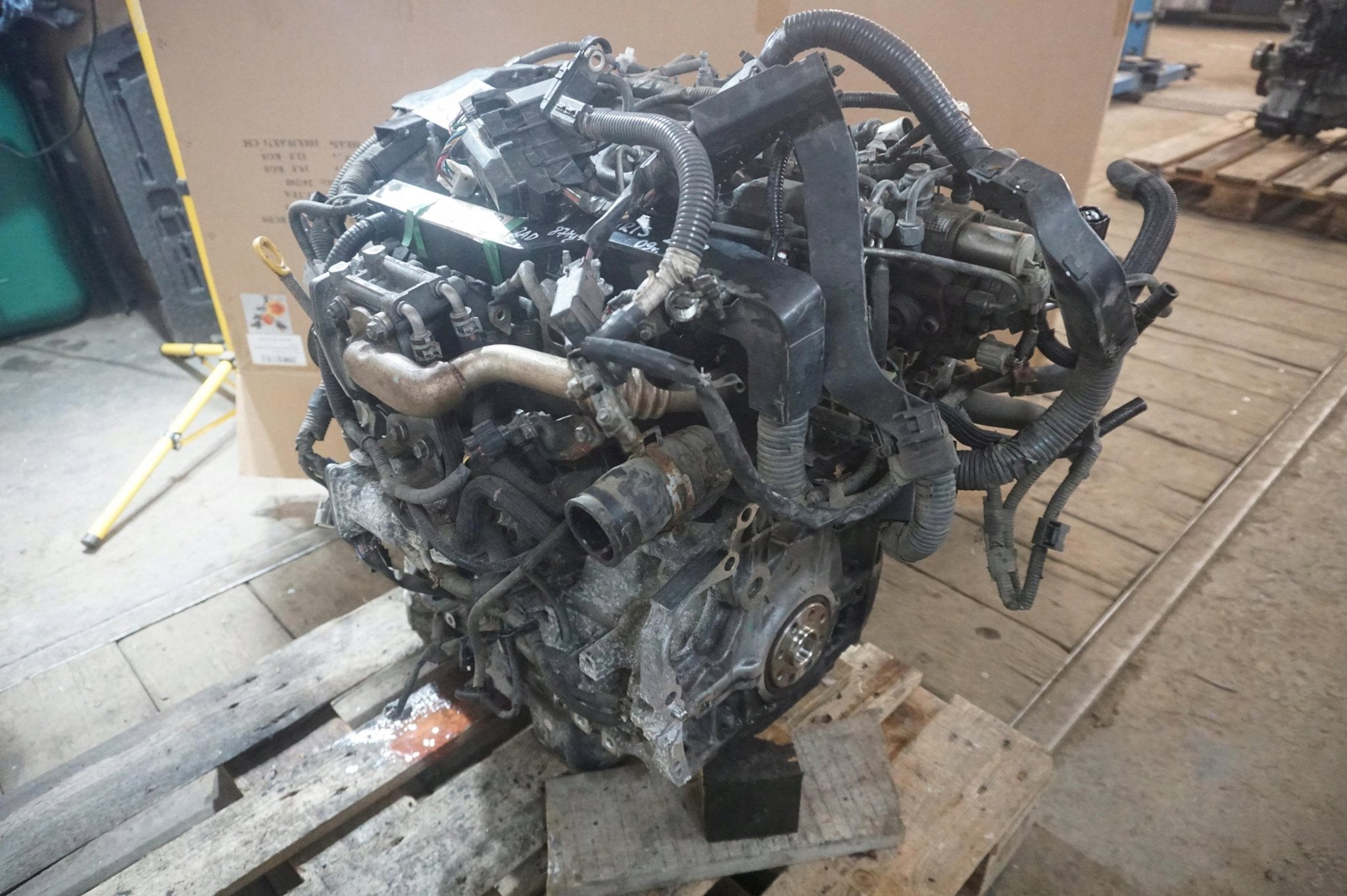 Moteur 2ADFHV Nu AURIS TOYOTA, Envoi, Utilisé, Skoda