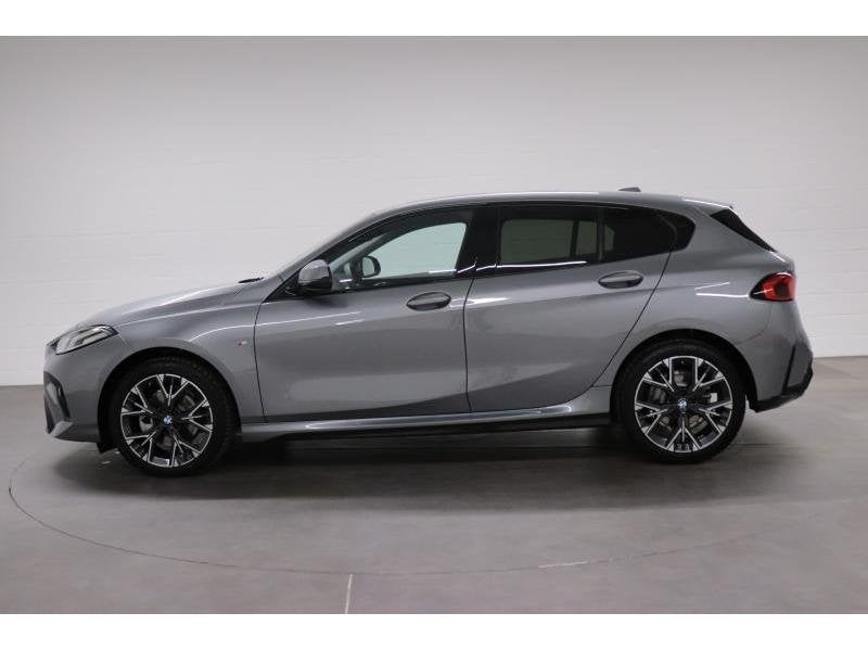BMW 1-Serie 2.0D M-Sport Design BMW 118D 2.0D M Sport Design, Autos, Argent ou Gris, Achat, Euro 6, USB