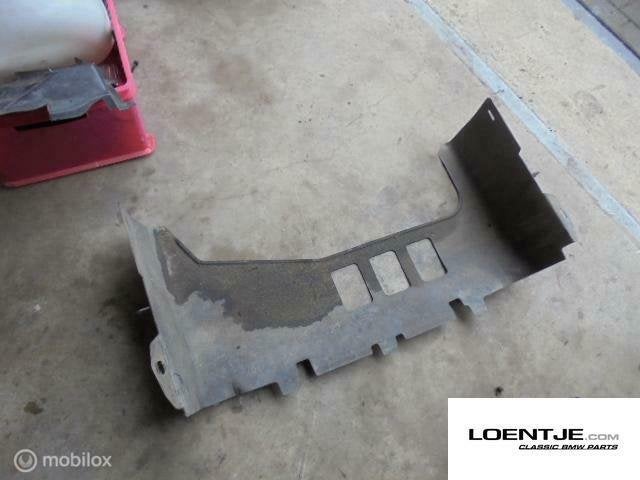 Motor beschermplaat BMW e30 325i 320i 318i 316i, Auto-onderdelen, Gebruikt, Ophalen of Verzenden, BMW, BMW