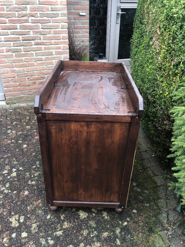 Petit meuble table à langer, Enfants & Bébés, Espace pour les pieds, Comme neuf, 50 à 70 cm, 75 à 100 cm