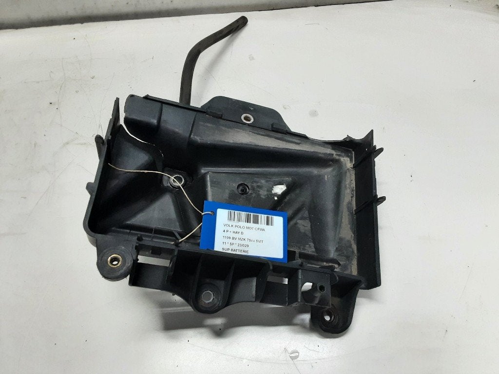 BAC A BATTERIE Volkswagen Polo V (6R) (6Q0915331D), Volkswagen, Volkswagen AG, Utilisé, Kundenbetreuung@volkswagen.de