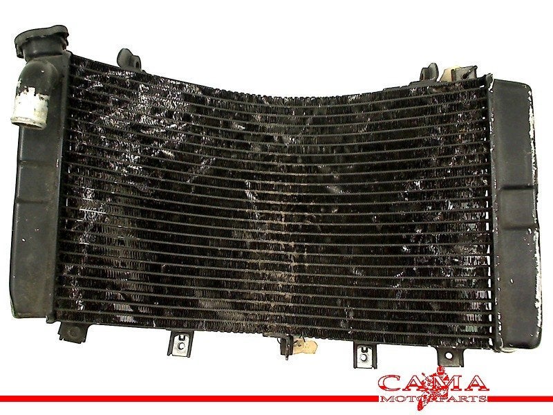 RADIATEUR EAU Suzuki GSX R 750 1996-1999 SRAD (GSXR750), Dhr. S. di Majo, Utilisé, Info@cama-motorparts.nl, P.J. Troelstraweg 8 8
3144 CX  MAASSLUIS, NL