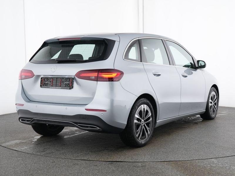 Mercedes-Benz B-Klasse 200 Luxury Line | Smartphone Integrat, Euro 6, Entreprise, Noir, 5 places