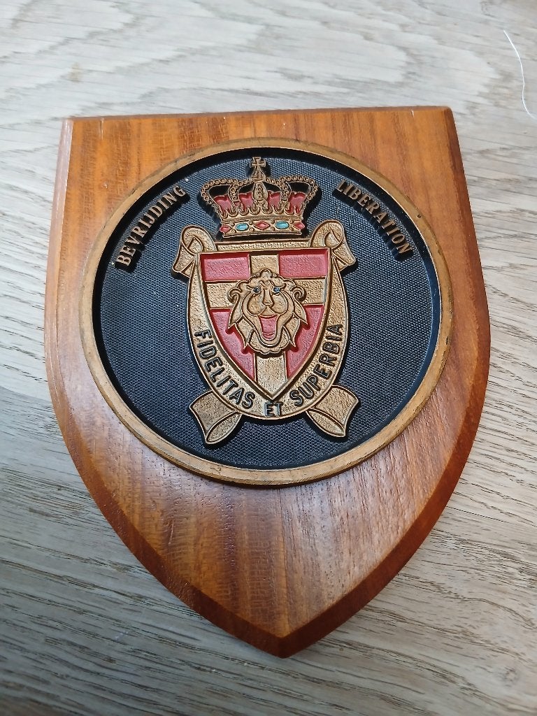 Crest Liberation Battalion, Verzamelen, Militaria | Algemeen, Verzenden, Landmacht, Embleem of Badge