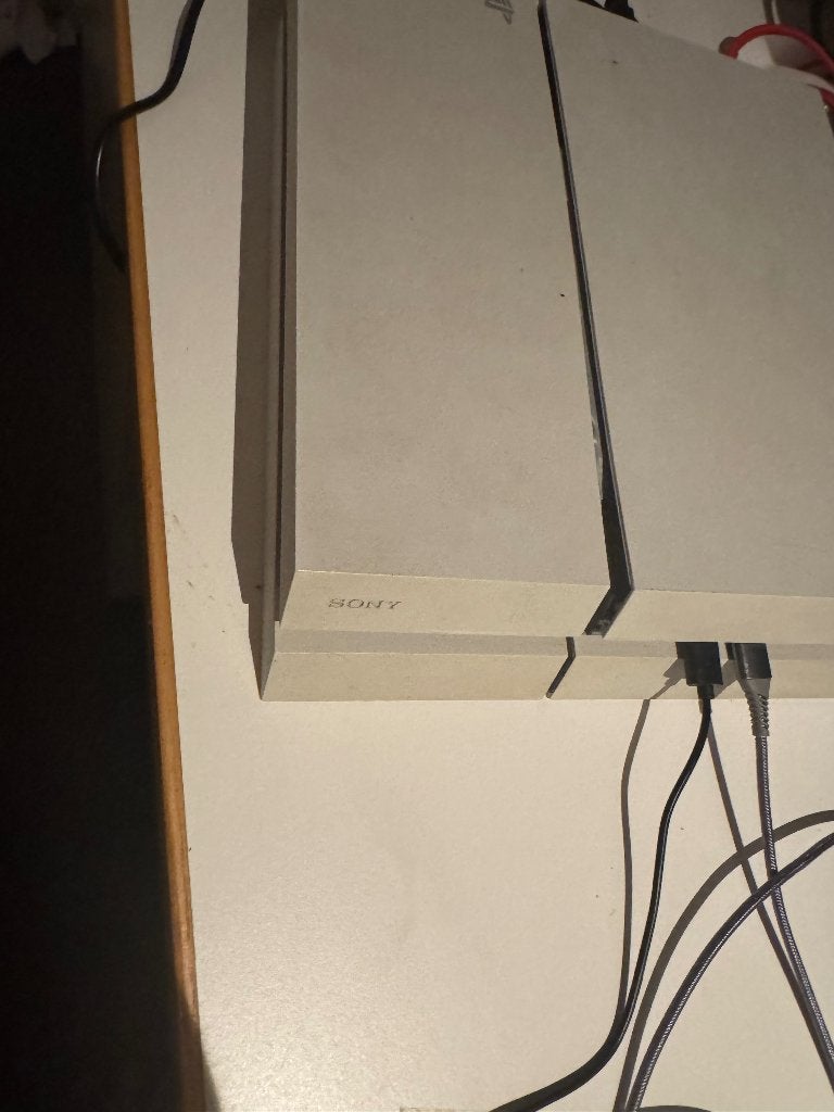Playstation 4, Games en Spelcomputers, Spelcomputers | Sony PlayStation 4, Gebruikt, Met 2 controllers, Ophalen of Verzenden, 1 TB