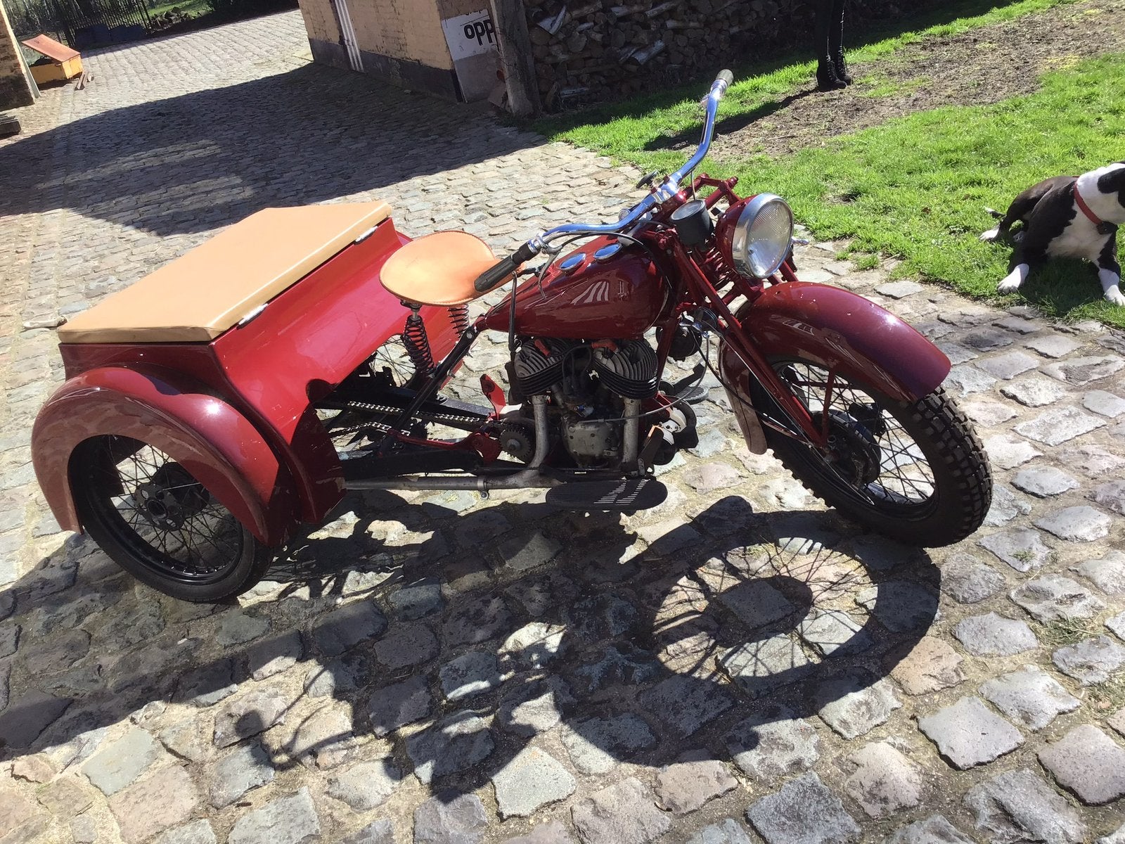 Indian dispath tow, Motoren