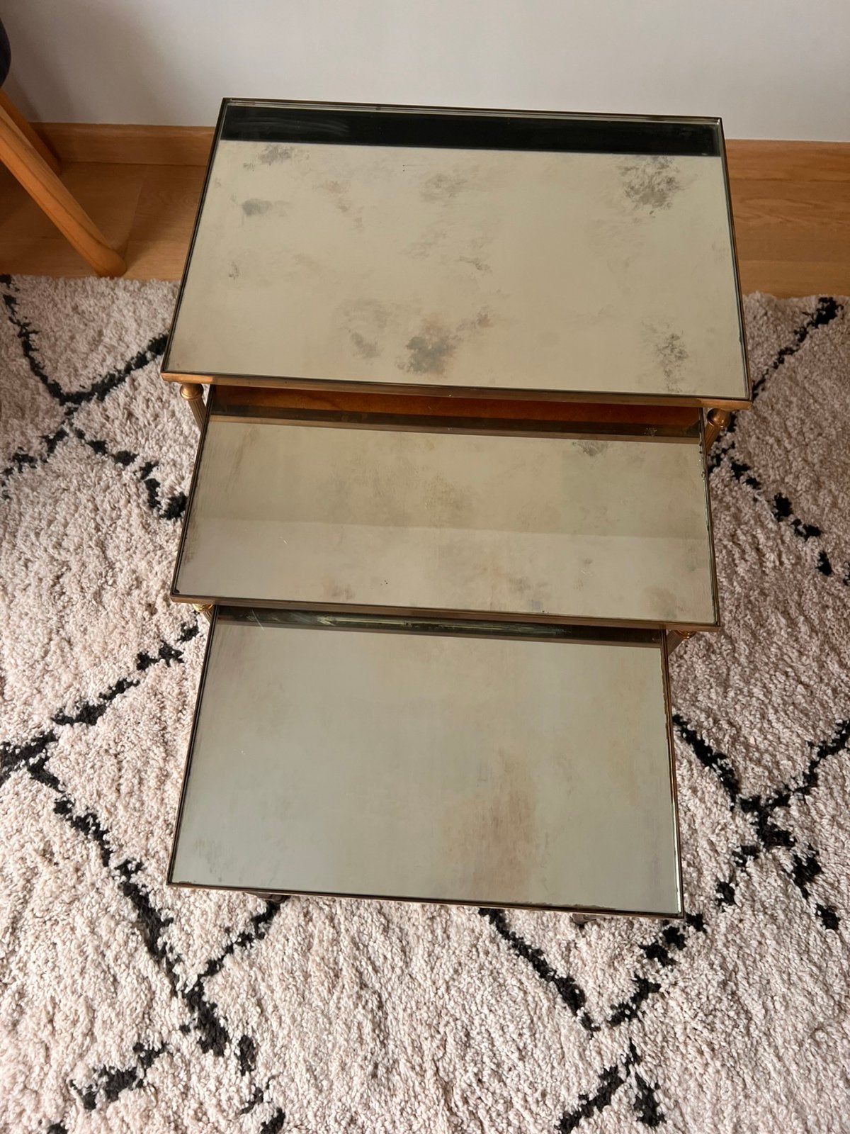 Set van 3 bijzettafels met geribbelde poten, Ophalen, Gebruikt, Glas