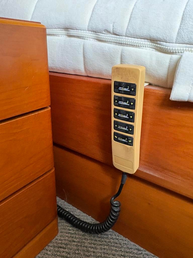 Volledige slaapkamer, hout, Enlèvement, Utilisé, Deux personnes