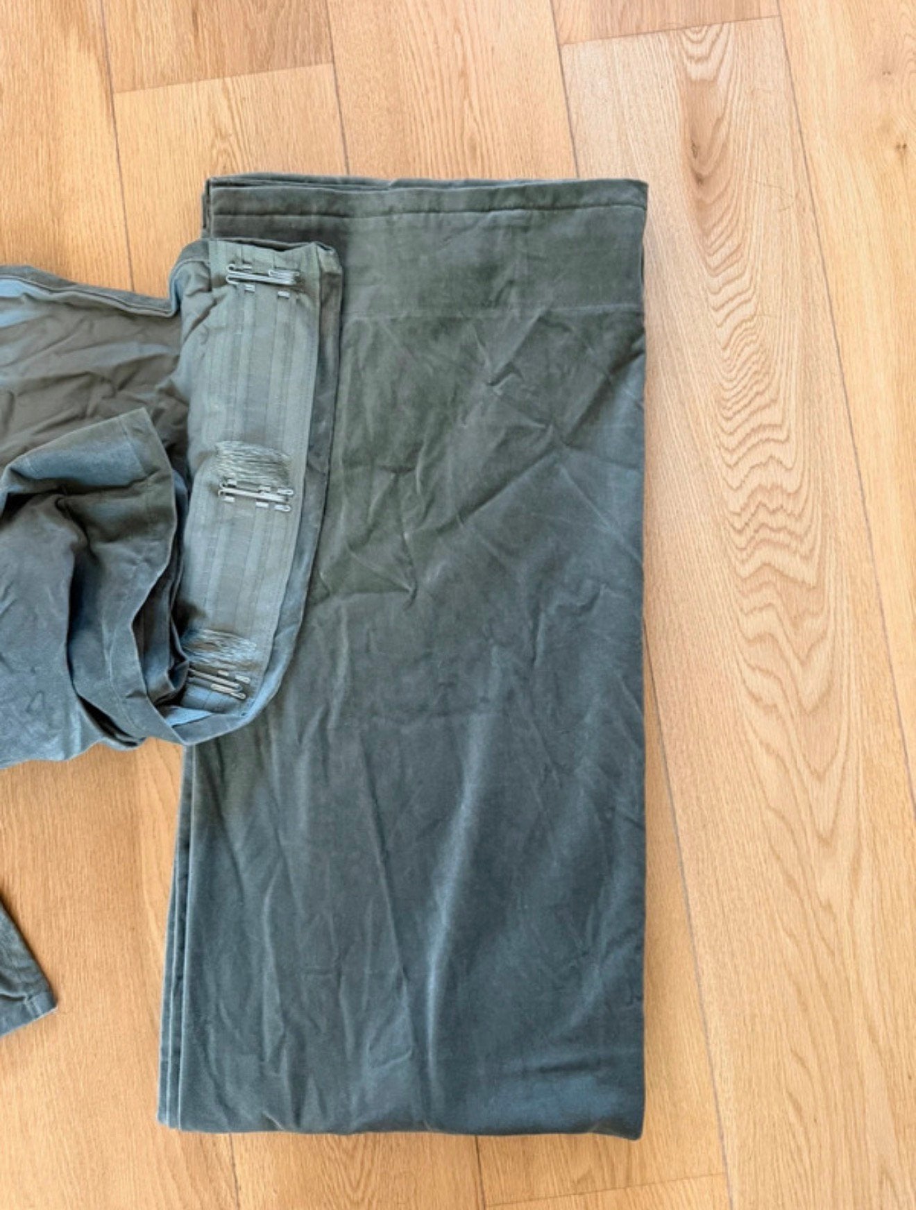 rideaux en velours gris foncé IKEA Sanela - lot de 2, Maison & Meubles, Ameublement | Rideaux & Stores à lamelles, Neuf, Rideau