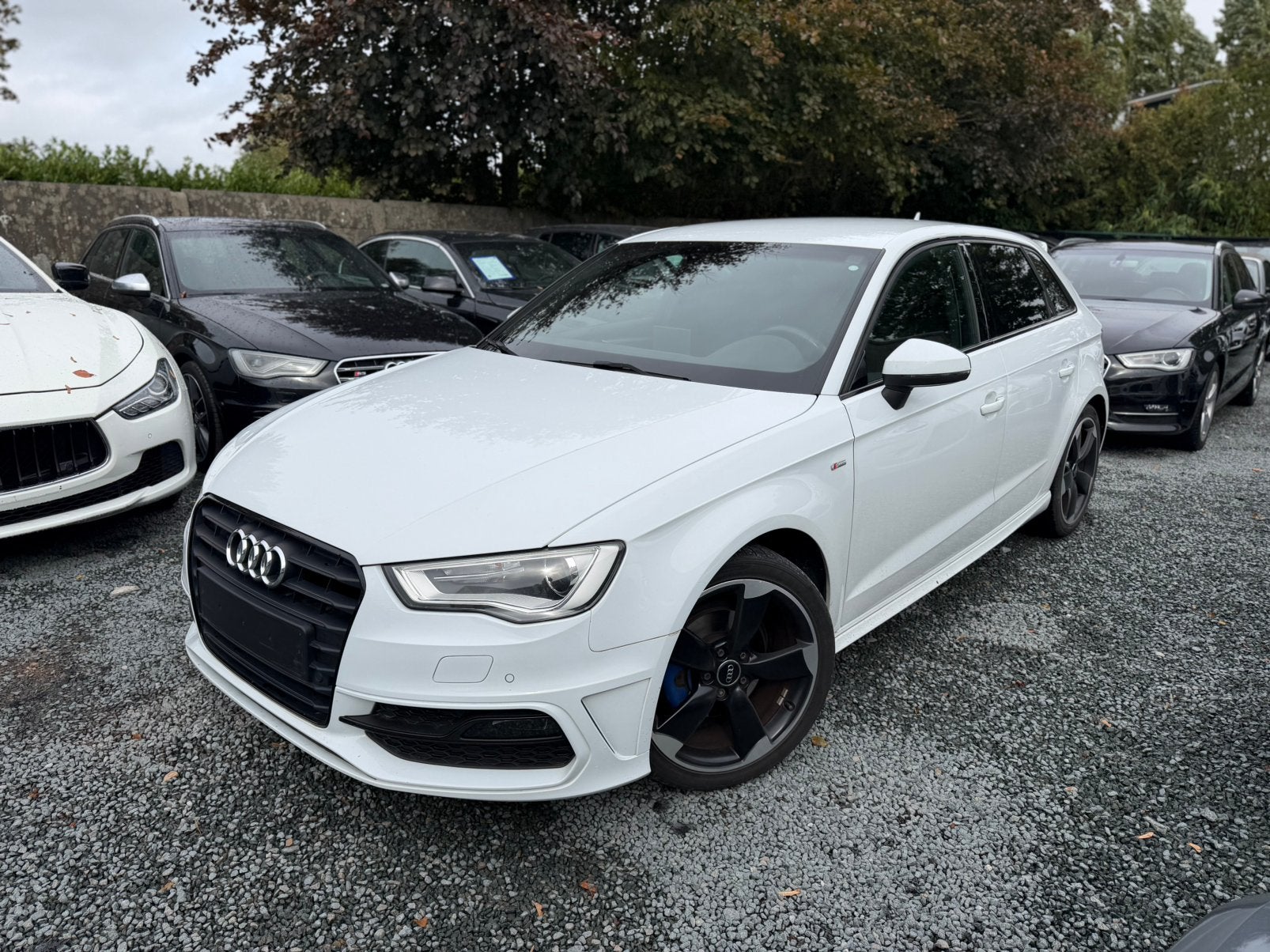 Audi A3 S-line 1.4 TFSI 150cv S-Tronic ACT, 1395 cm³, Achat, Entreprise, Alcantara