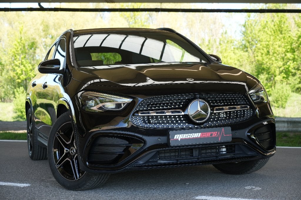 Prachtige Mercedes GLA 200 AMG-Line NIEUWE WAGEN!, Auto's, Mercedes-Benz, Dealer onderhouden, Zwart, 120 kW, 5 zetels