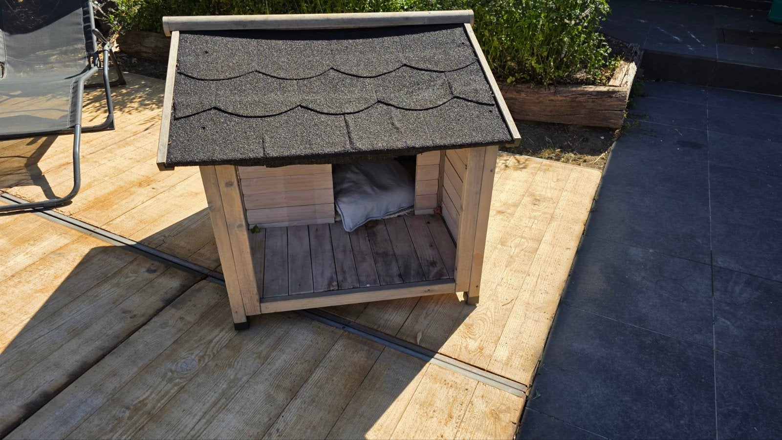 Niche pour chien, Dieren en Toebehoren, Hondenhokken, Ophalen, Gebruikt, 65 tot 100 cm, Hondenhok