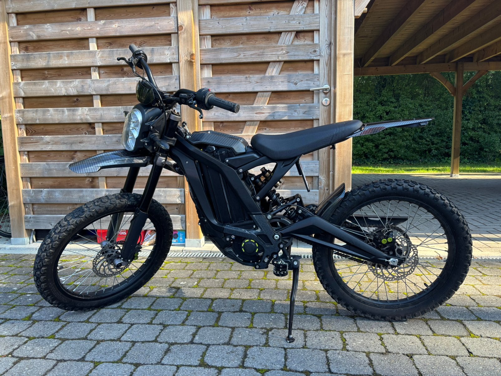 Surron light bee carbon look + onderdelen, Fietsen en Brommers, Zo goed als nieuw, Ophalen, Overige merken