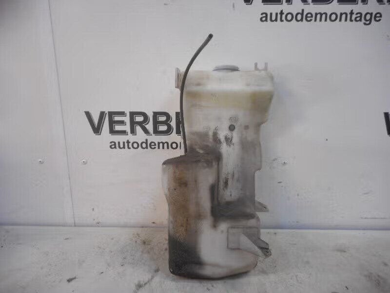 RUITENSPROEIERRESERVOIR Audi A6 (C4) (4ao955453b), Auto-onderdelen, Gebruikt, Auto-Union-Straße 1, 85057 Ingolstadt, DE, Info@audi.de