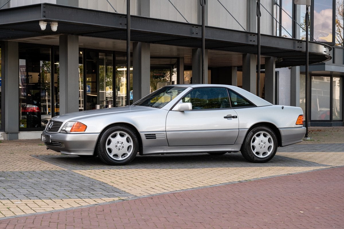 Mercedes-Benz SL-Klasse 300 SL-24 (automatique), Cuir, Achat, Intérieur cuir, Entreprise