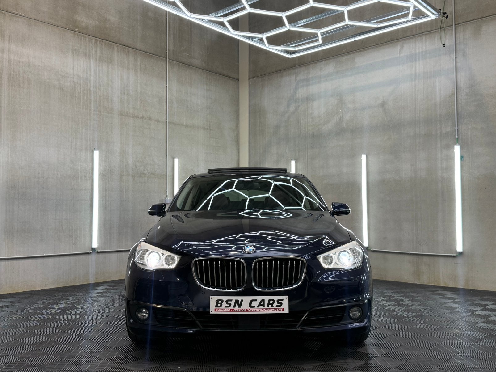 BMW 530GT/XDRIVE/PANO/CAMERA/HEADUP/MEMORY/GARANTIE, Auto's, Automaat, Euro 6, 2993 cc, Blauw