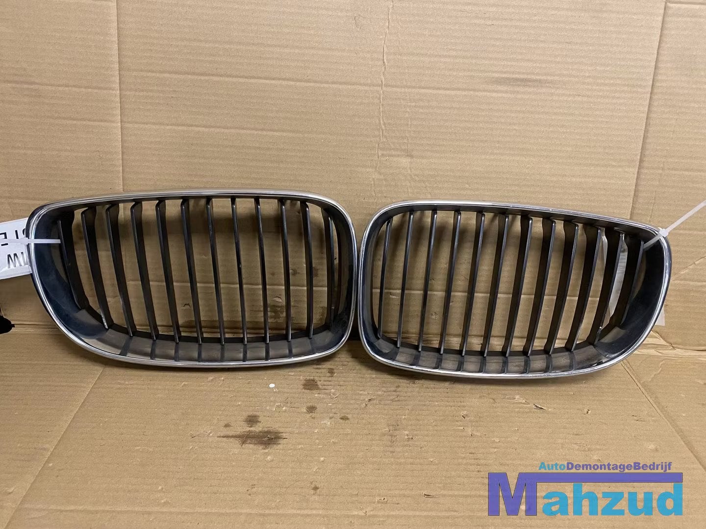 BMW 1 SERIE E81 E87 grille nieren set 2003-2007, Petuelring 130
80788  Munich, DE, Info@bmw.de, Utilisé, BMW