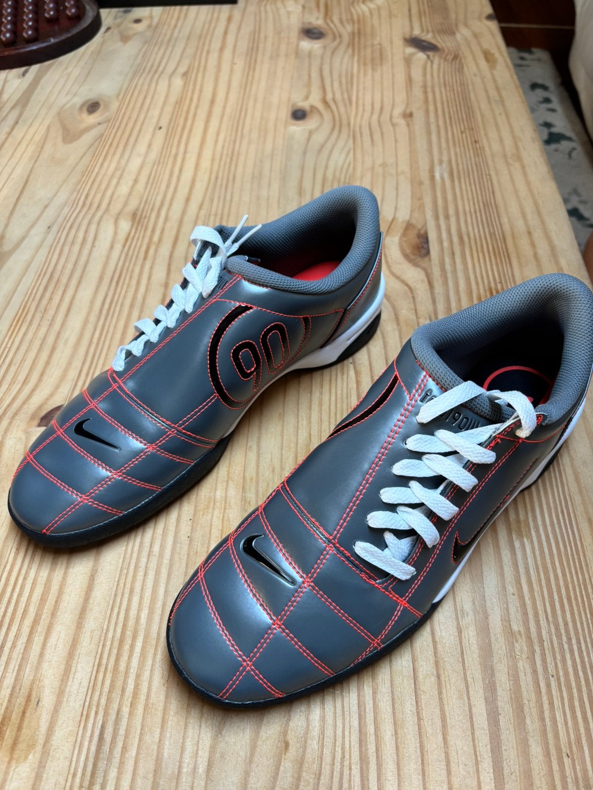 Nike f90, Sports & Fitness, Enlèvement ou Envoi, Comme neuf, Chaussures