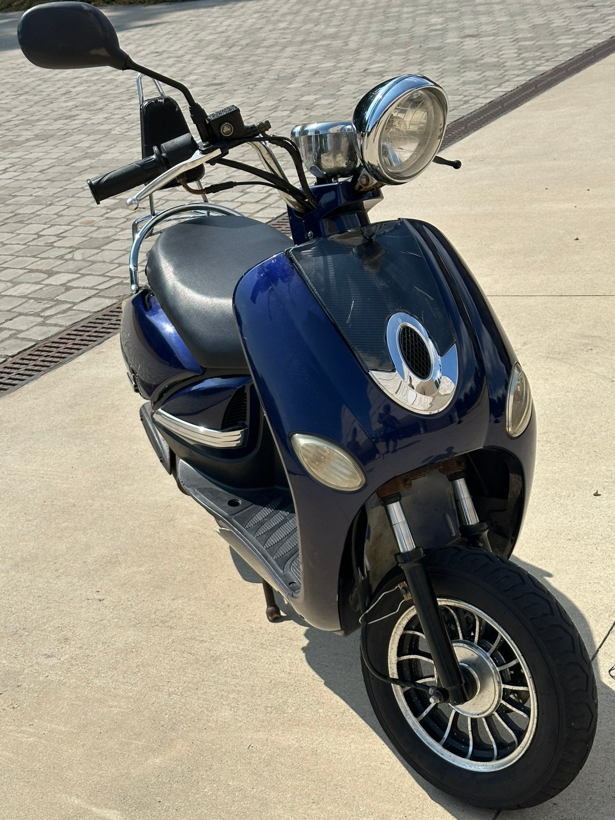Trottinette 75 cc classe A, Enlèvement, Comme neuf