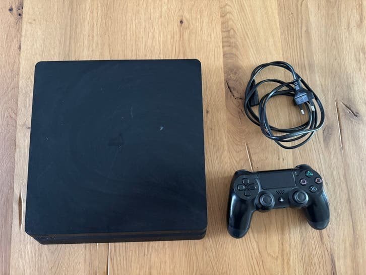 PS4 | PlayStation 4 incl. controller (Slim / 1TB), Consoles de jeu & Jeux vidéo, Consoles de jeu | Sony PlayStation 4, Avec 1 manette