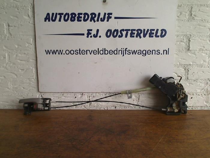 Deurslot Cilinder rechts van een Toyota Landcruiser, Gebruikt, -, -, Ophalen of Verzenden