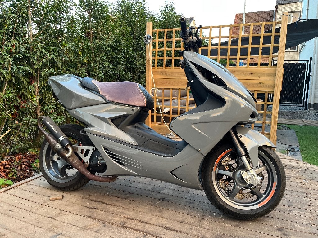 Yamaha aerox, Fietsen en Brommers, Ophalen, Gebruikt, 70 cc, Yamaha