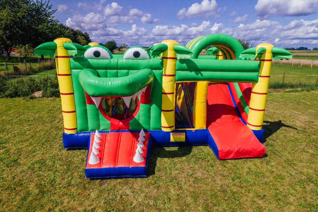 Springkasteel de krokodil Te huur, Kinderen en Baby's, Speelgoed | Buiten | Springkussens, Zo goed als nieuw, Ophalen
