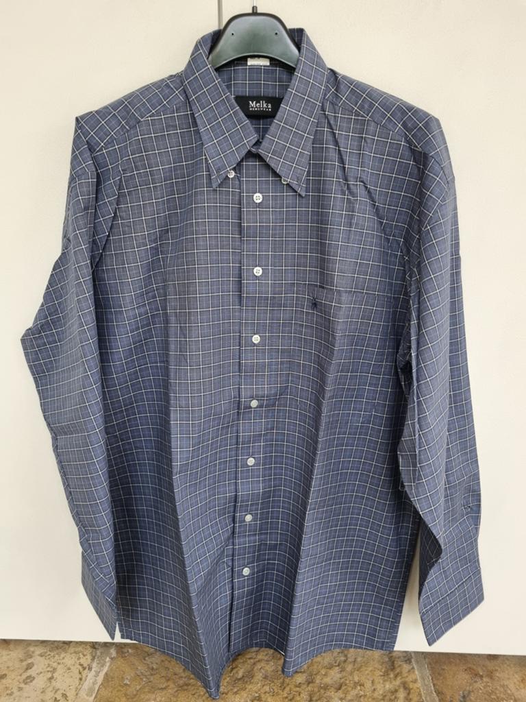 Héros Melka à carreaux bleus taille 42, Vêtements | Hommes, Chemises, Comme neuf, Tour de cou 41/42 (L), Bleu, Enlèvement ou Envoi