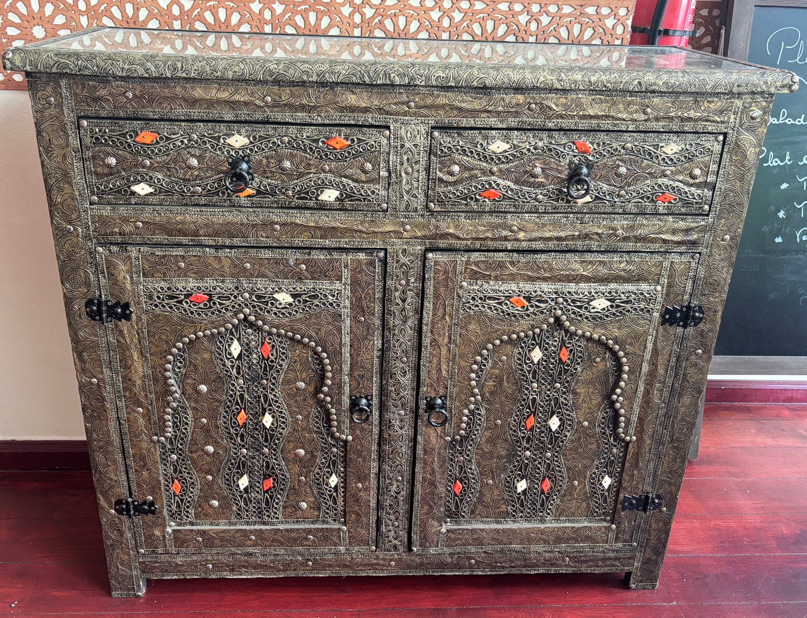 Buffet marocain en bois, Enlèvement, Utilisé, Métal, Marocain oriental