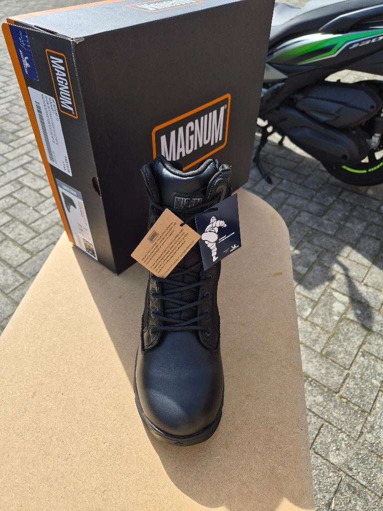 Bottines Magnum, Enlèvement, Neuf
